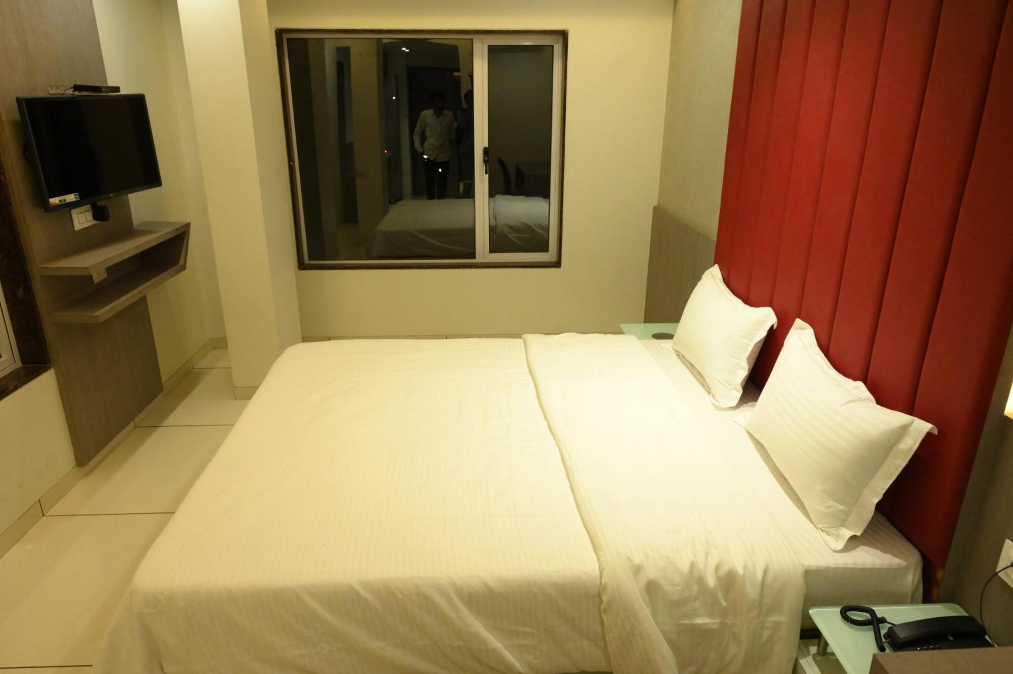 Hotel Parqotel Arnala ภายนอก รูปภาพ