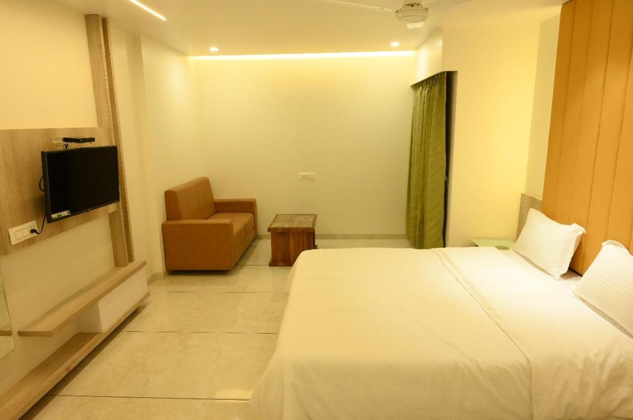 Hotel Parqotel Arnala ภายนอก รูปภาพ