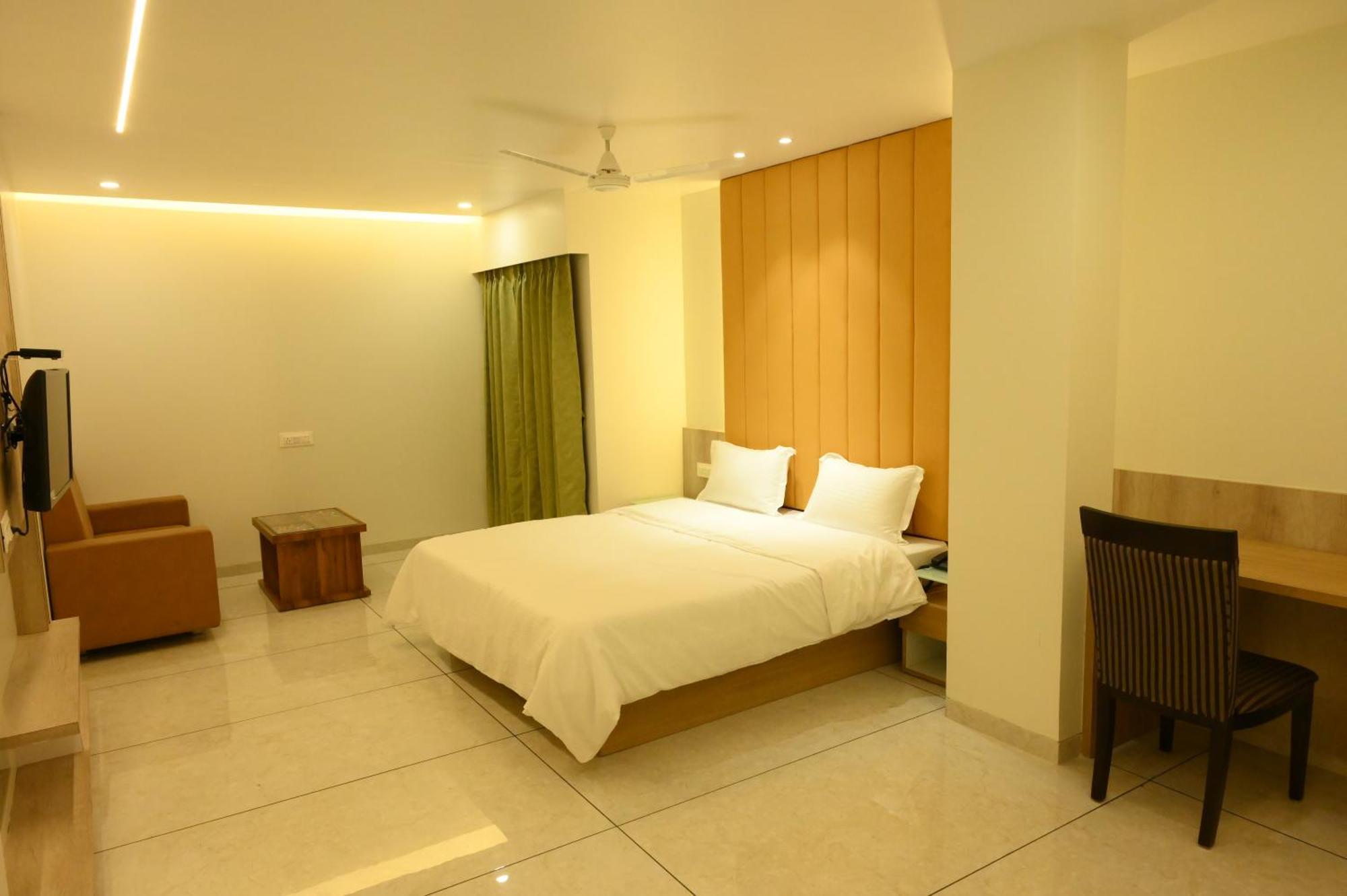 Hotel Parqotel Arnala ภายนอก รูปภาพ